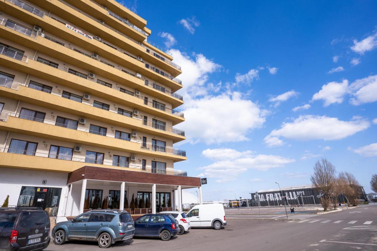 מאמאיה Summerland Sea-View Luxury Apartment מראה חיצוני תמונה
