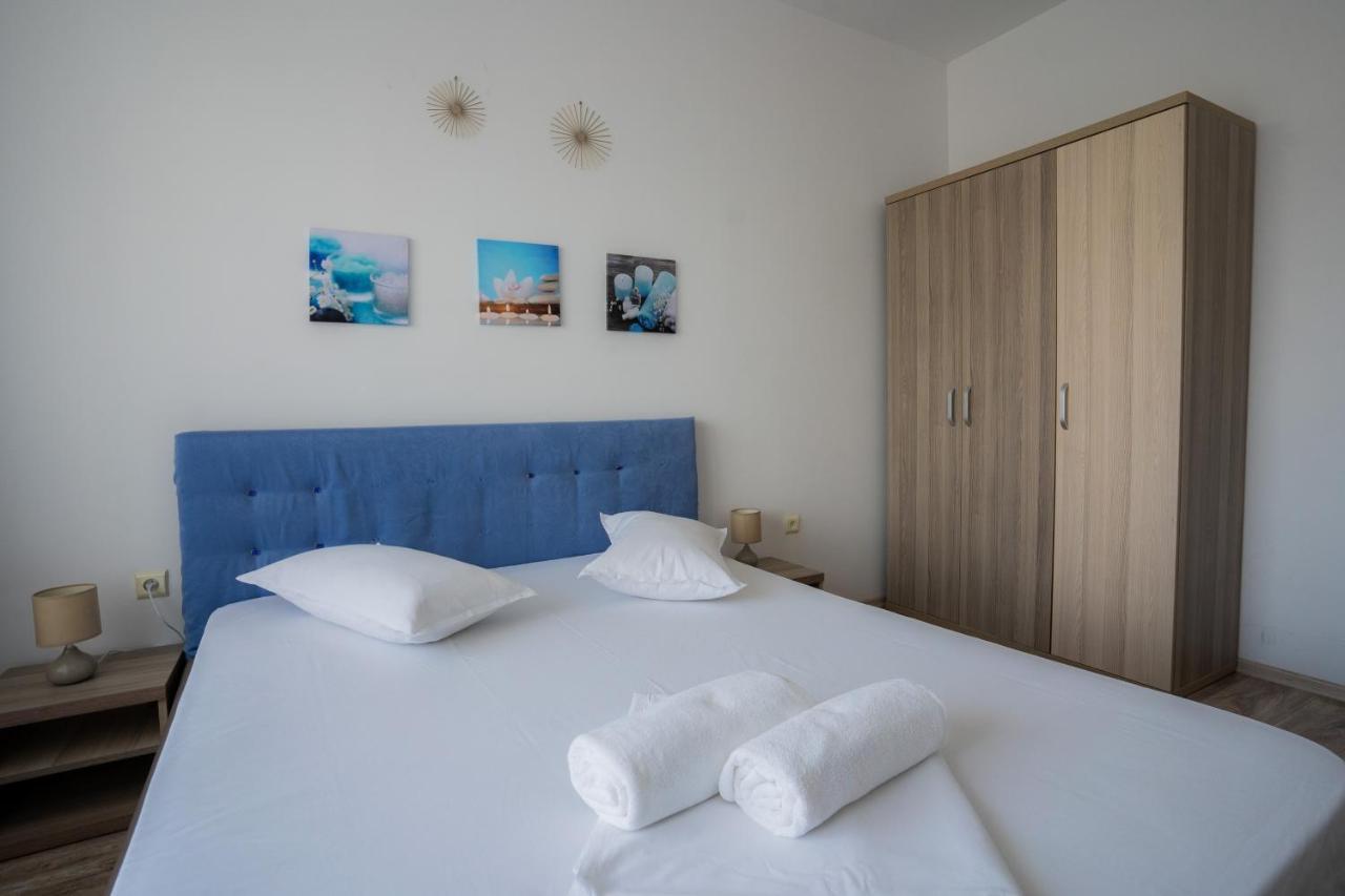 מאמאיה Summerland Sea-View Luxury Apartment מראה חיצוני תמונה