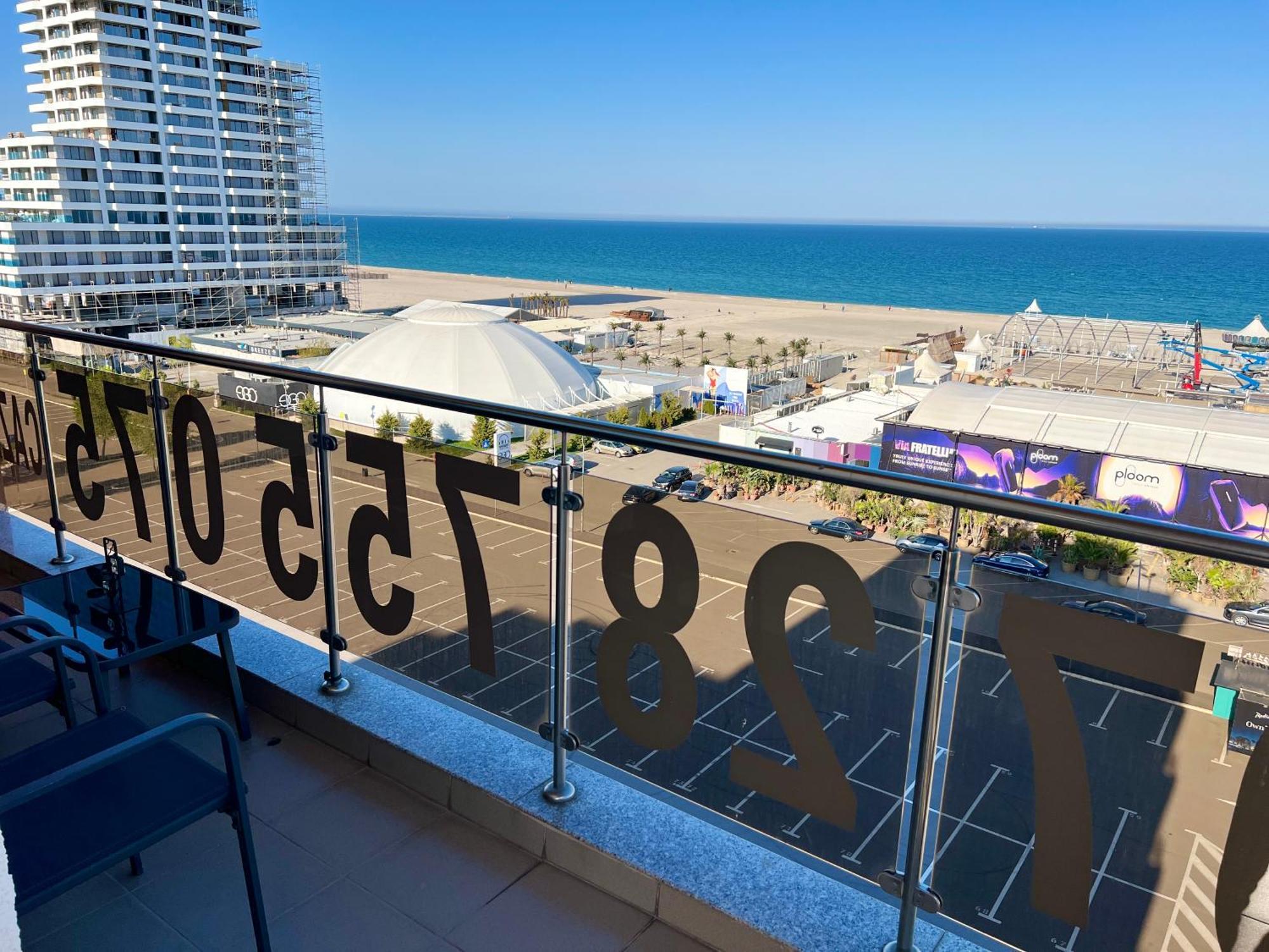 מאמאיה Summerland Sea-View Luxury Apartment מראה חיצוני תמונה